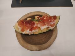 帕尔玛火腿配甜瓜-鼎鼎西餐厅