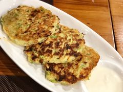 西葫芦饼配酸奶-TUK土耳其餐厅·下午茶(卢湾店)