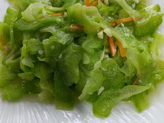 -黄记四更烤乳猪店