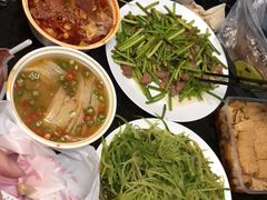 -紫燕百味鸡(明湖店)