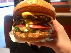 -The Habit Burger Grill 哈比特汉堡(复兴soho店)