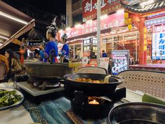 -刘姐啤酒鱼民族演艺餐厅(西街总店)