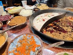 -赵美丽·重庆社区火锅·直营店(火车东站·中豪国际店)