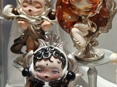 -泡泡玛特POPMART(世豪广场店)