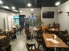 -陈员外正宗夹江烧烤(广福路店)