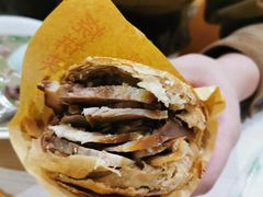 烧饼夹肉-洪峰浩老北京烧饼夹肉(角门路店)