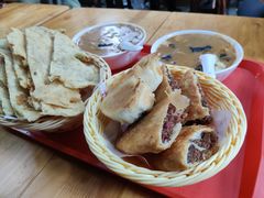 -方中山胡辣汤(成都首店)