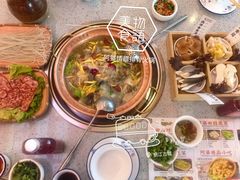-阿婆情腊排骨火锅(金虹路店)