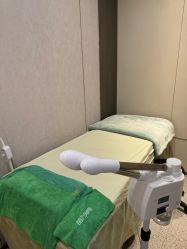 -苗方清颜·祛痘皮肤管理