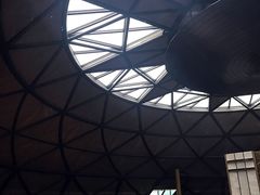 -上海滴水湖皇冠假日酒店