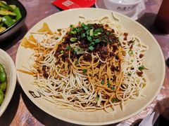 凉面-巴厘龙虾·榜首油焖大虾(音乐学院·沿江酒馆店)