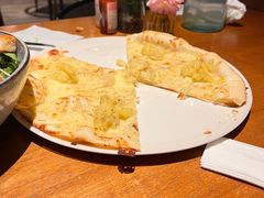 -JINNS锦时 steak&pizza(浸信会礼拜堂旧址店)
