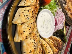 -梅夫娜土耳其餐厅.清真HALAL
