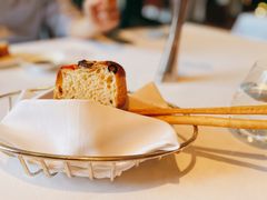 餐前面包-北京金融街丽思卡尔顿酒店·意味轩 Cepe