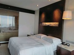 -青岛海尔洲际酒店