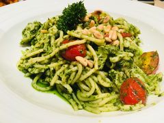松子鸡肉罗勒意面-必胜客(省府店)