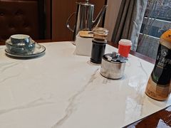 -梅利汴京烤鸭•开封豫菜地标店(东大街店)