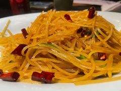 酸辣土豆丝-北平盛世·新京菜·北京烤鸭(劲松·双井店)