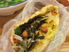 饼夹鸡蛋菜-三兄弟高炉烧饼