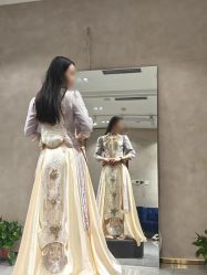 点击看大图 -GRACE KELLY婚纱与礼服(北京店)