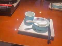 -魏铭鱼头捞饭(晋阳路店)