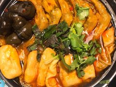 田螺鸭脚煲-老表记广西宵夜螺蛳鸭脚煲(西大店)