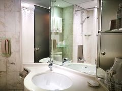 -香港铜锣湾皇悦酒店