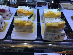 -红跑车蛋糕世界(清江路店)