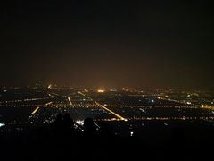 -鬼笑石后山停车场