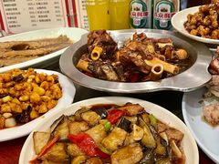 -聚首堂·特色小吃·肘子(什刹海德胜门店)