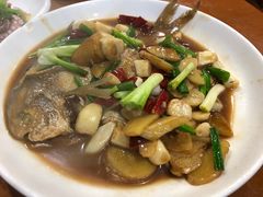 -健跳小海鲜(人民路店)