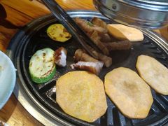 -唯成•韩国炭火烤肉 유성고기