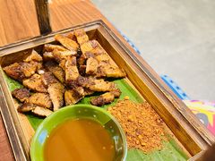 -良米山·云南野生菌过桥米线(上海首店)