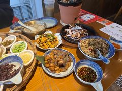 -包整·丝娃娃(一览甲秀楼风景店)