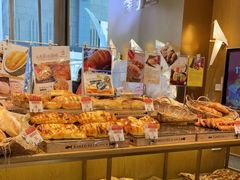 面包甜点陈列柜-西村叔叔的店·面包·甜品·蛋糕(崂山丽达店)