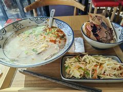 -头壹号  羊汤·饸饹面·大油条(嘉华店)
