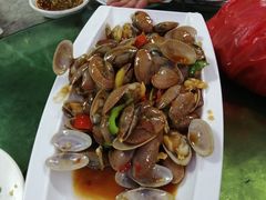 -四川小胡子海鲜(丁村万人海鲜广场店)