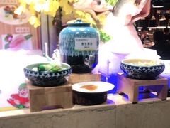 -亚马逊环球美食百汇(新城吾悦广场店)