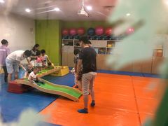 -乐之童成长中心(宝山万达店)