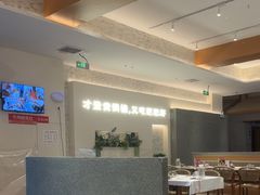 -肥肥虾庄·金牌油焖大虾(汉口城市广场店)