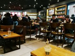 大堂-星巴克(来福士2F店)