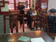 大堂-龙老五汤店(站前西路店)