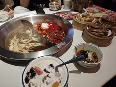 -卤校长重庆火锅(国兴店)