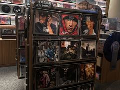 -黑胶星球(华发中城商都店)