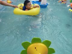 -小小王国亲子游泳(富民中心)