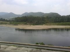 环境-雅鲁激流探险漂流