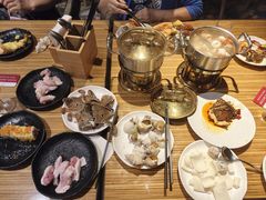 -亚特兰蒂斯-番红花海鲜自助餐厅·鲜活海鲜·小火锅