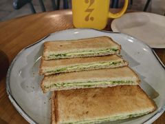 咖椰吐司-HELLO 27 意面·沙拉·帕尼尼