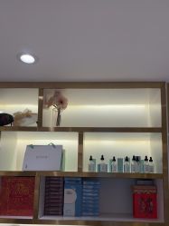 -MIDA蜜哒•科技逆龄美肤连锁