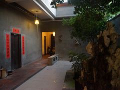 -壹零贰小馆(桂城石啃店)